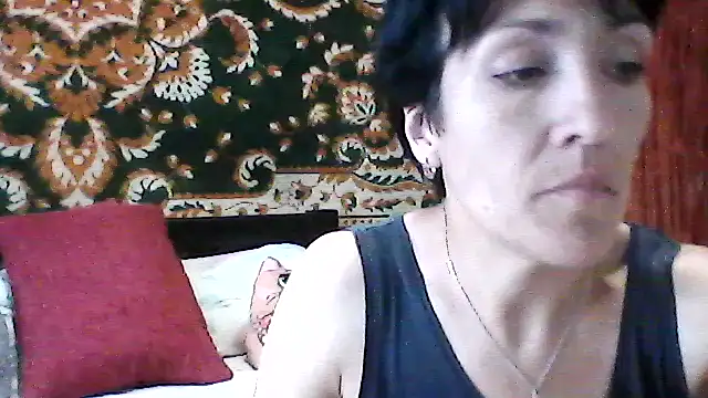 Snapshot of SunnyAmorre chatting on 06-14-26, 09:43 SunnyAmorre online show from 06-14-26, 09:43