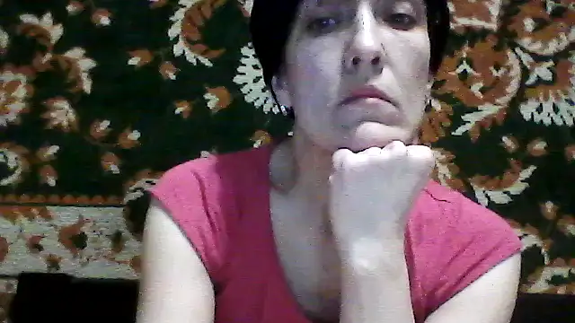 SunnyAmorre online show from 12-16-25, 09:08