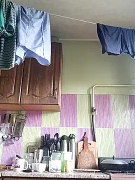 Rini333 online show from 10-19-25, 08:06