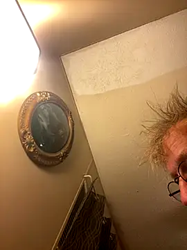 jck1m0t online show from 10-24-25, 02:43