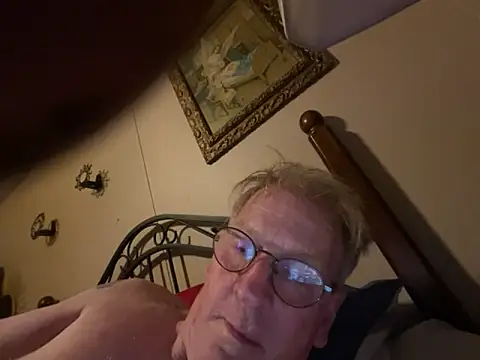 jck1m0t online show from 04-24-26, 12:34