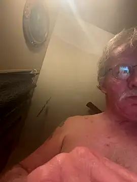 jck1m0t online show from 09-24-25, 06:42