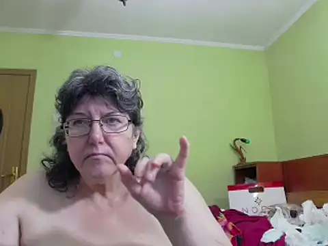 Snapshot of HugeTits chatting on 01-06-25, 02:58 HugeTits online show from 01-06-25, 02:58