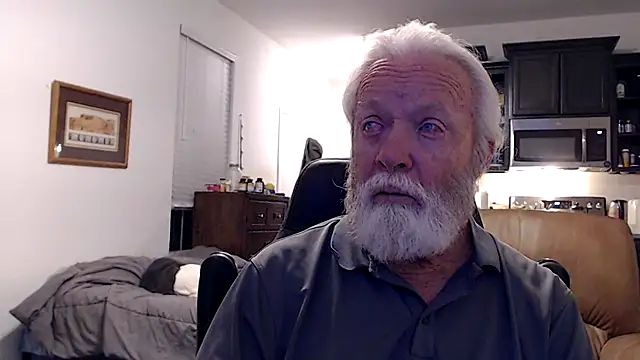 Snapshot of rockpoint69 chatting on 02-22-25, 09:23 rockpoint69 online show from 02-22-25, 09:23