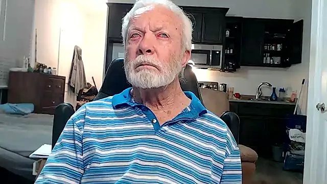 Snapshot of rockpoint69 chatting on 09-24-25, 08:54 rockpoint69 online show from 09-24-25, 08:54