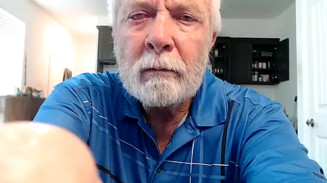 Snapshot of rockpoint69 chatting on 09-21-25, 09:53 rockpoint69 online show from 09-21-25, 09:53