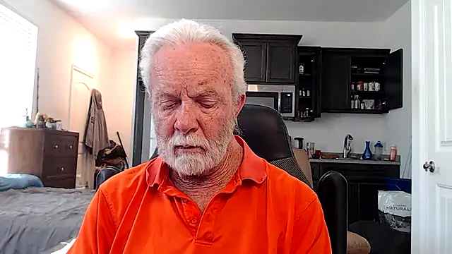 Snapshot of rockpoint69 chatting on 09-19-25, 10:58 rockpoint69 online show from 09-19-25, 10:58