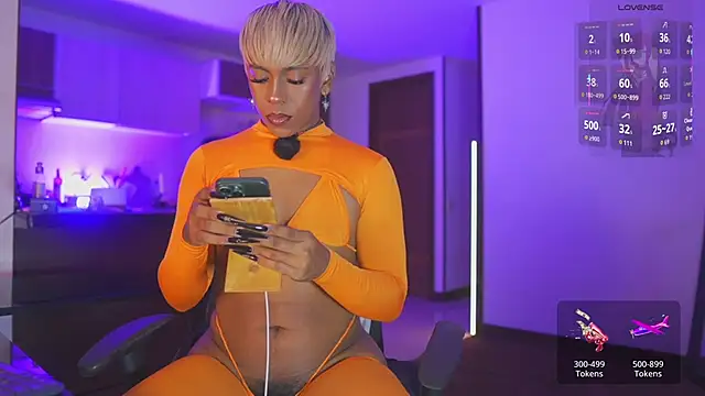 AmberRaus online show from 11-27-25, 04:24