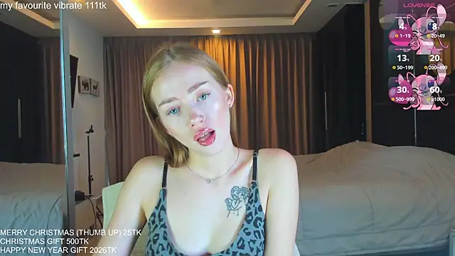 Hot Mia  online show from 01-08-26, 07:03