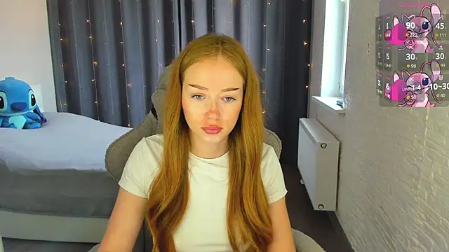 Hot Mia  online show from 06-14-26, 02:40