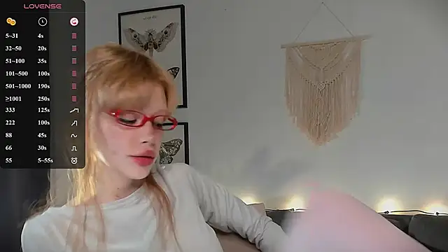 boobsybootie online show from 05-31-26, 09:15