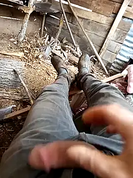 Snapshot of Yaramaz331 chatting on 03-26-26, 08:23 Yaramaz331 online show from 03-26-26, 08:23