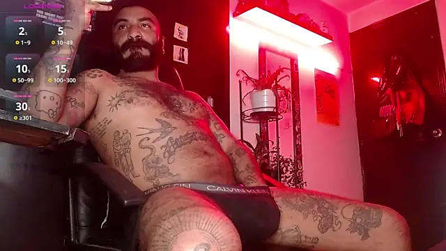 Snapshot of damian__darkside chatting on 10-16-25, 01:14 damian  darkside online show from 10-16-25, 01:14