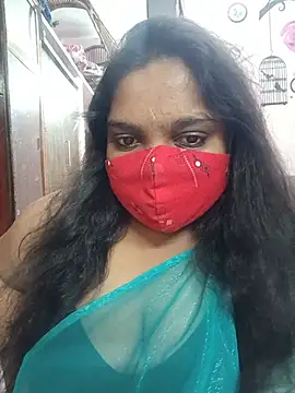 Snapshot of lovely-latha chatting on 06-02-26, 04:18 lovely-latha online show from 06-02-26, 04:18