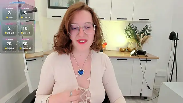 Charmy Gracy online show from 05-13-26, 11:50