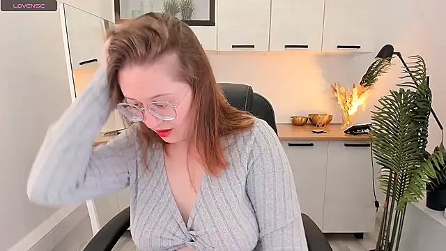 Charmy Gracy online show from 03-29-26, 10:50