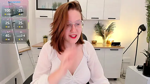Charmy Gracy online show from 05-17-26, 12:27