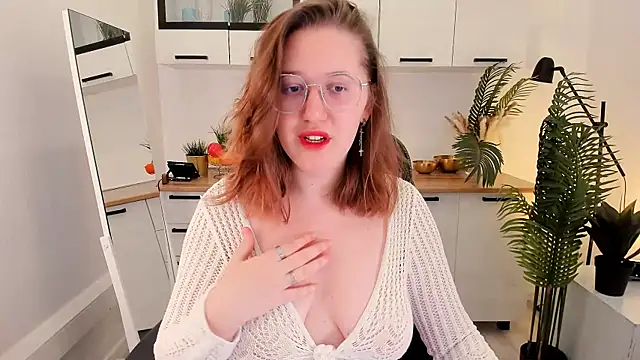 Charmy Gracy online show from 03-09-26, 10:30