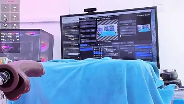 naty girl  online show from 10-10-25, 12:50