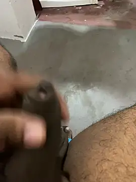 Snapshot of MALEHYPER chatting on 02-22-25, 10:29 MALEHYPER online show from 02-22-25, 10:29