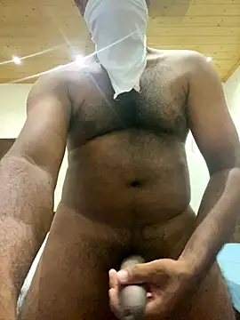 Snapshot of MALEHYPER chatting on 11-20-25, 02:12 MALEHYPER online show from 11-20-25, 02:12