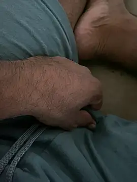 Snapshot of MALEHYPER chatting on 02-28-25, 09:58 MALEHYPER online show from 02-28-25, 09:58