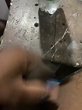 Snapshot of MALEHYPER chatting on 03-15-25, 11:51 MALEHYPER online show from 03-15-25, 11:51