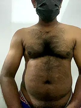 Snapshot of MALEHYPER chatting on 10-07-25, 01:56 MALEHYPER online show from 10-07-25, 01:56