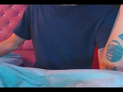 Christian Stiven1 online show from 11-05-25, 01:03