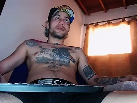 Christian Stiven1 online show from 02-02-25, 03:28