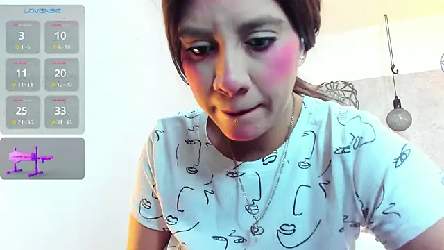 Rebeca xs online show from 12-04-25, 07:51