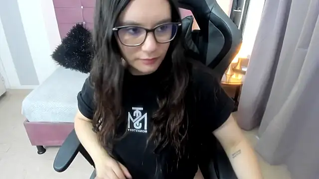 Wanda sg online show from 10-21-25, 06:18