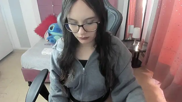 Wanda sg online show from 03-18-26, 05:14