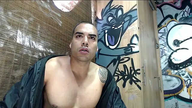 Justin Frank online show from 07-24-26, 02:46