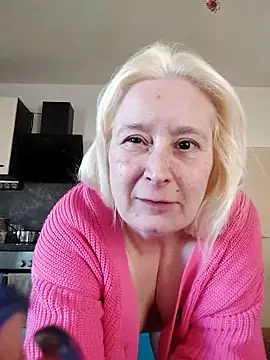 GeileEstelle online show from 04-25-26, 03:20