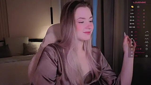 elinanortas online show from 12-18-25, 04:17