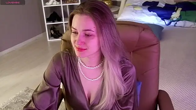 elinanortas online show from 10-02-25, 01:20