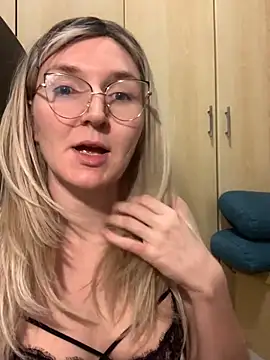 vanda26hot online show from 10-04-25, 07:10