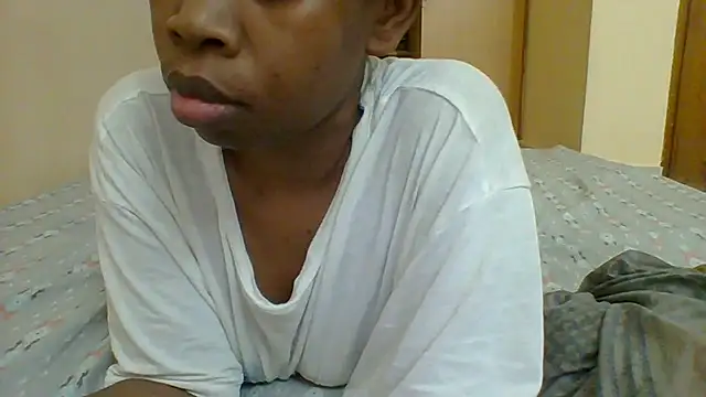 sweetshilahh online show from 11-07-25, 07:07