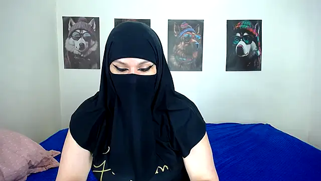 evelyn  salah online show from 10-08-25, 09:26