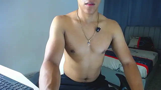 Snapshot of DavidAngell7 chatting on 09-30-25, 05:13 DavidAngell7 online show from 09-30-25, 05:13