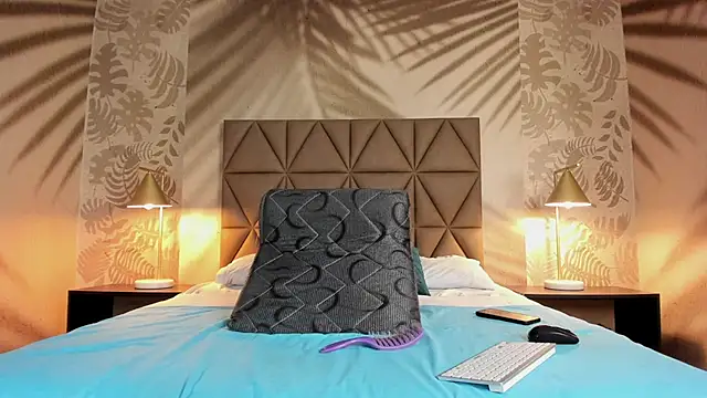 Scarleett 22 online show from 10-20-25, 07:58