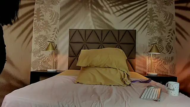 Scarleett 22 online show from 02-19-26, 08:06