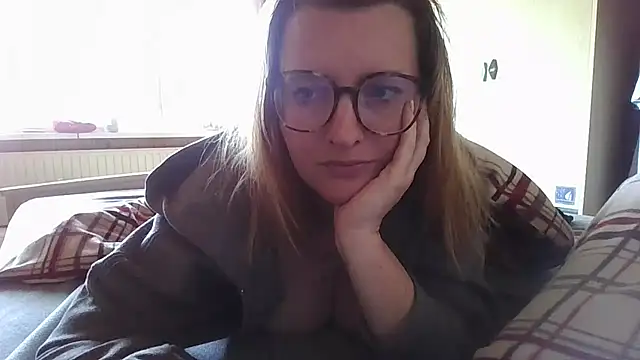 LiquidLeonie online show from 03-19-26, 08:14