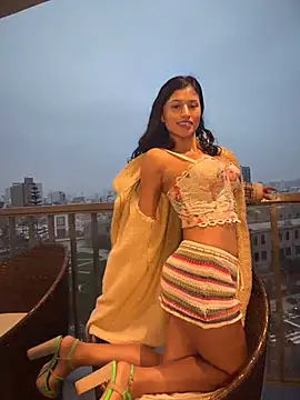 Snapshot of sexi_noemi chatting on 05-23-26, 11:20 sexi noemi online show from 05-23-26, 11:20