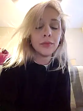 AmethystFoxx online show from 12-03-25, 09:58