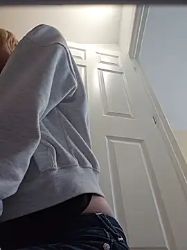 Snapshot of AmethystFoxx chatting on 06-14-26, 05:25 AmethystFoxx online show from 06-14-26, 05:25