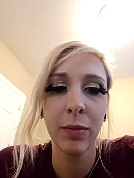 AmethystFoxx online show from 11-15-25, 10:25