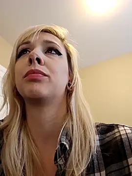 AmethystFoxx online show from 11-13-25, 09:08