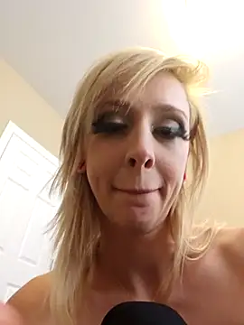 AmethystFoxx online show from 03-09-26, 08:34